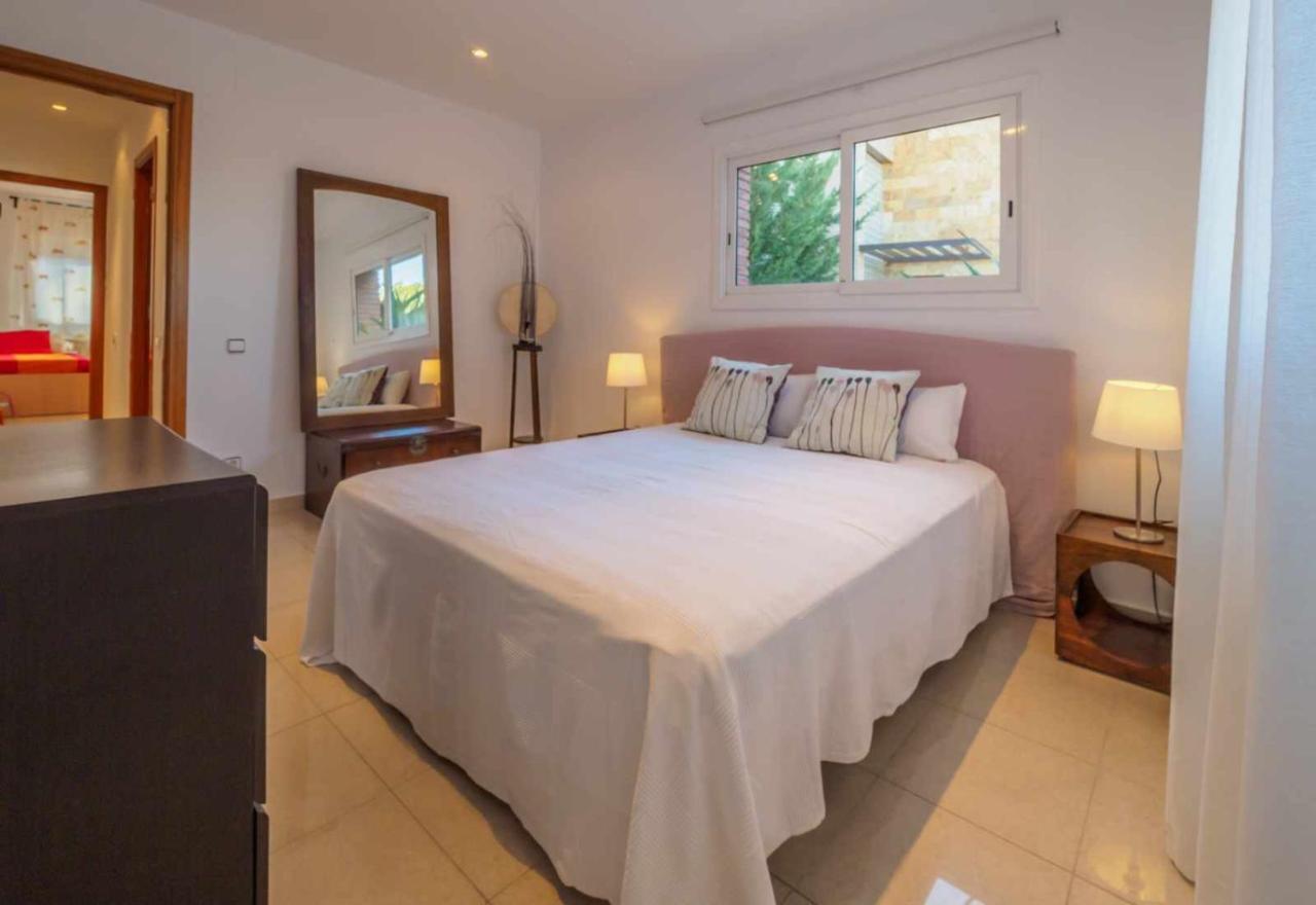 Mas Mestre Con Una Capacidad De 6 A 8 Huespedes Cerca De Sitges Olivella Exteriér fotografie